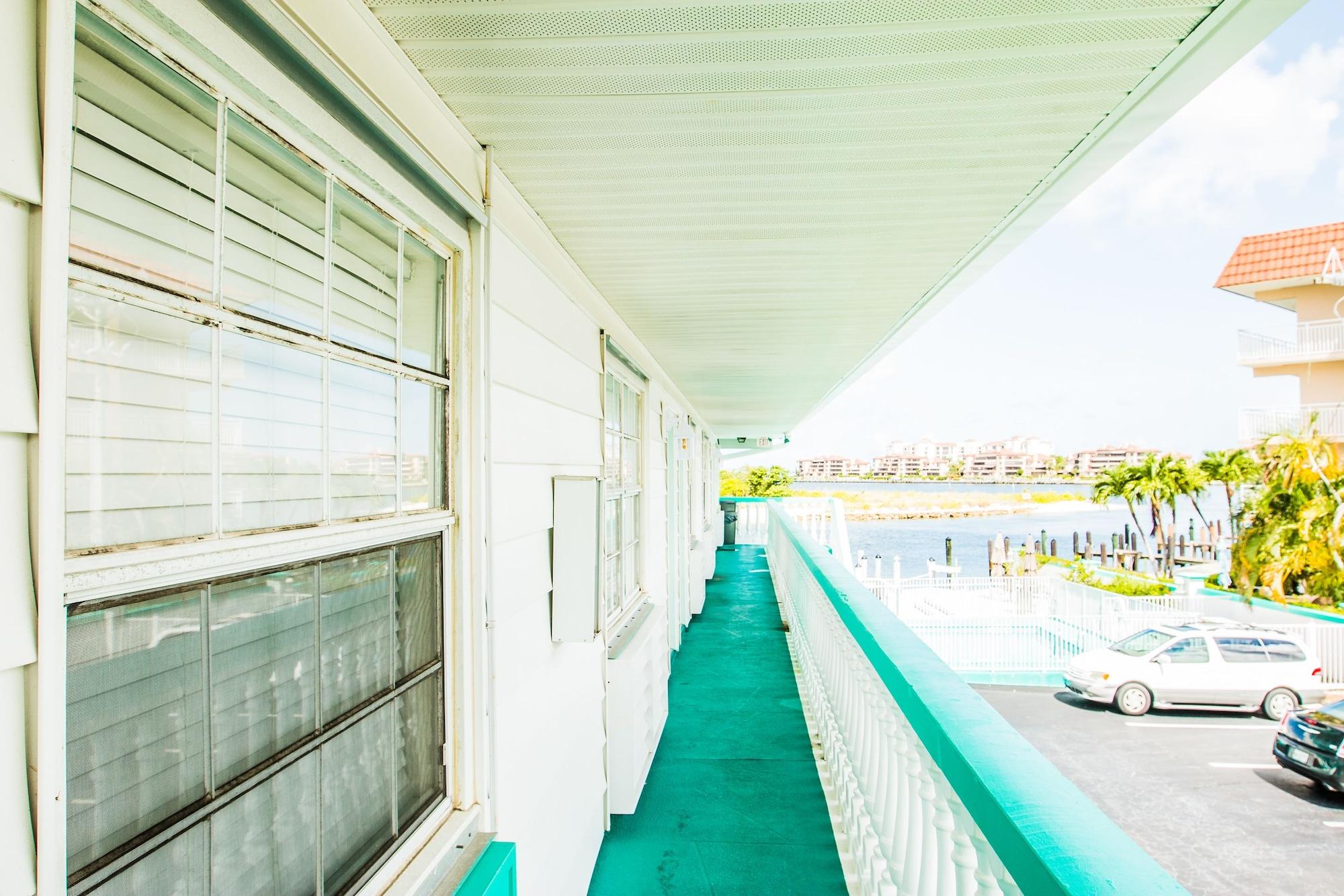 The Boathouse Μοτέλ Marco Island Εξωτερικό φωτογραφία