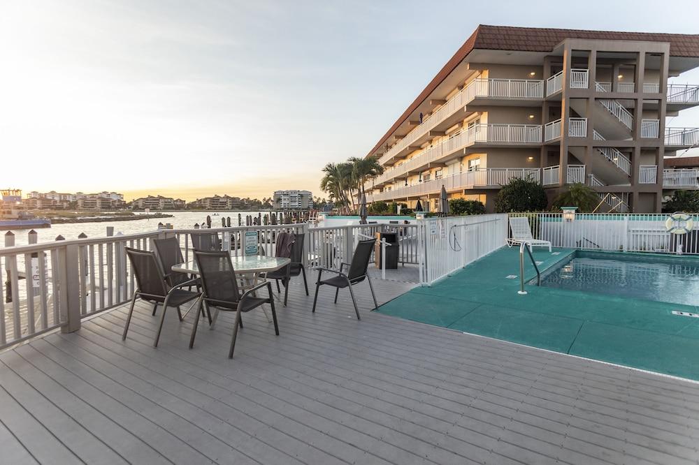 The Boathouse Μοτέλ Marco Island Εξωτερικό φωτογραφία